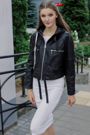 Куртка женская 14-2023 черная из натуральной кожи